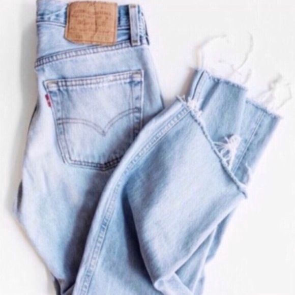 Levi's Pants - Vintage high wasted raw hem Levi’s